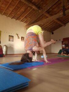 yoga borgo villa certano
